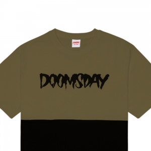 doomsday_logo_tee_2_tones_army_green_black_2
