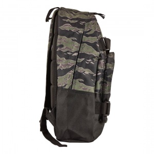 globe_thurston_backpack_tiger_camo_2_244148399