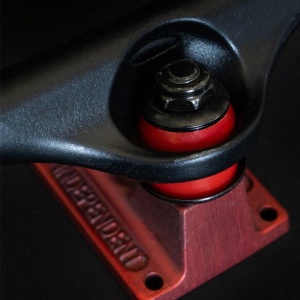 independent_trucks_stage_11_splatter_span_black_ano_red_standard_144_7