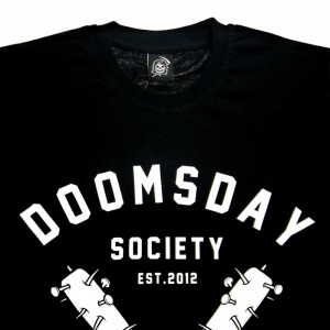 t_shirt_doomsdey_no_mercy_black_2
