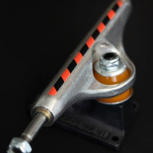 trucks_independent_stage_11_built_to_grind_silver_black_standard_149_7