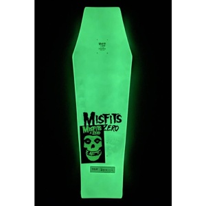 zero_skateboards_team_misfits_fiend_coffin_mid_gitd_9_5_4